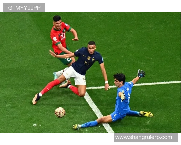 法国与摩洛哥足球明星的传奇对决与友谊之路探秘